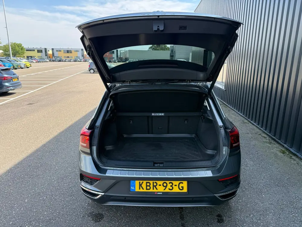 Volkswagen T-Roc VW T-Roc 1.5 TSI 150pk SPORT |Standkachel|Carplay|LED| Vol! uit 2020, foto 6