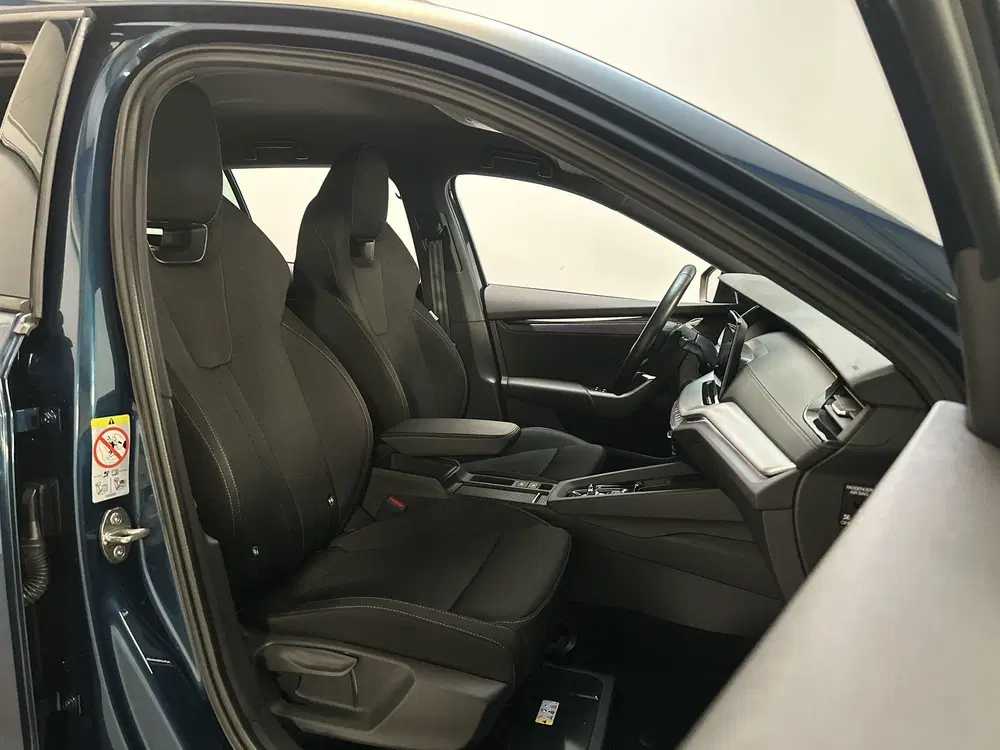 Skoda Octavia 1.0 e-TSI DSG Business Edition Plus Sfee uit 2021, foto 9