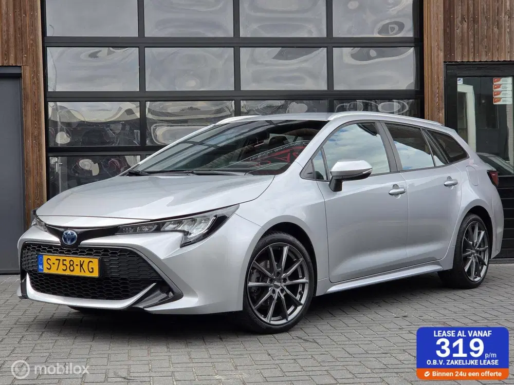 Toyota Corolla HYBRID ACC CARPLAY CAMERA uit 2023