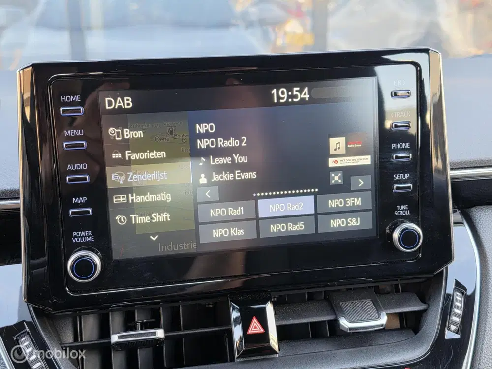 Toyota Corolla HYBRID ACC CARPLAY CAMERA uit 2023, foto 18
