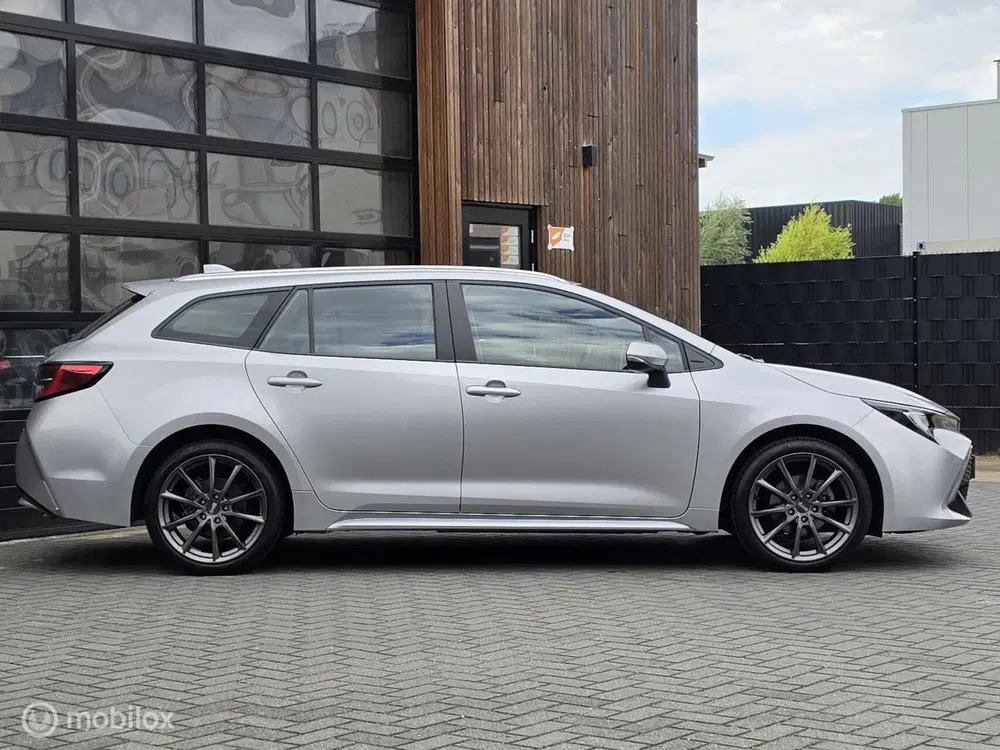 Toyota Corolla HYBRID ACC CARPLAY CAMERA uit 2023, foto 5