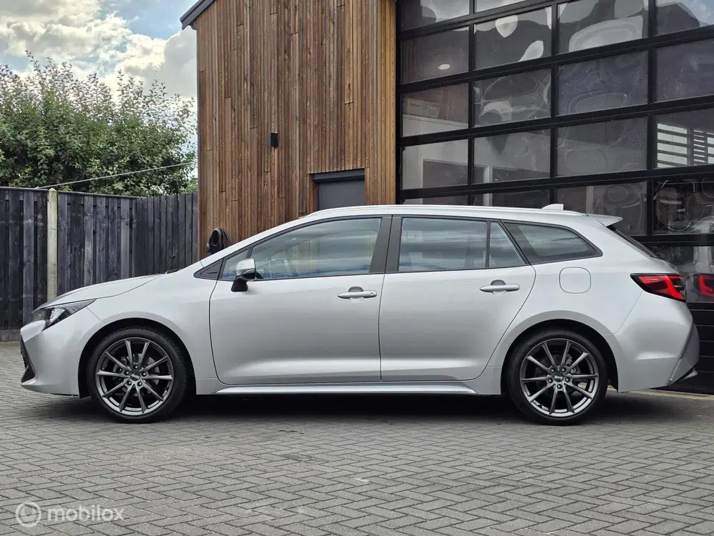 Toyota Corolla HYBRID ACC CARPLAY CAMERA uit 2023, foto 9