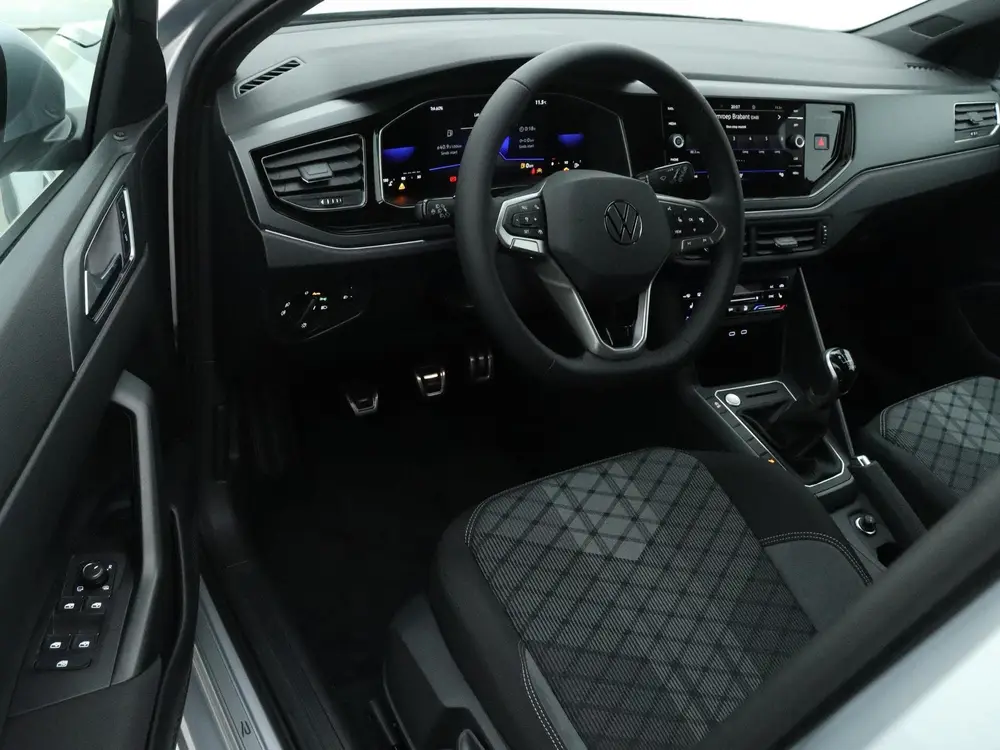 Volkswagen Taigo 1.0 TSI R-Line 110 PK | Apple Carplay | Nav uit 2023, foto 6