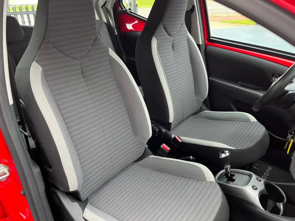 Toyota Aygo 1.0 VVT-i x-cite AUTOMAAT LMV AIRCO uit 2019, foto 18