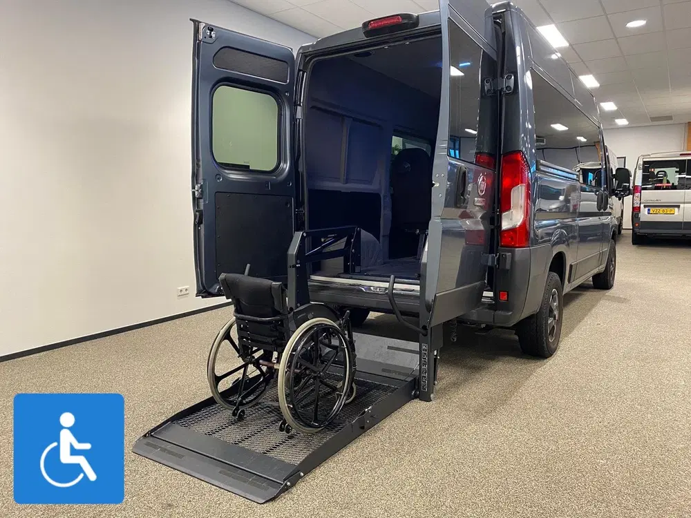 Fiat Ducato L2H2 Rolstoelbus (airco) uit 2020, foto 2