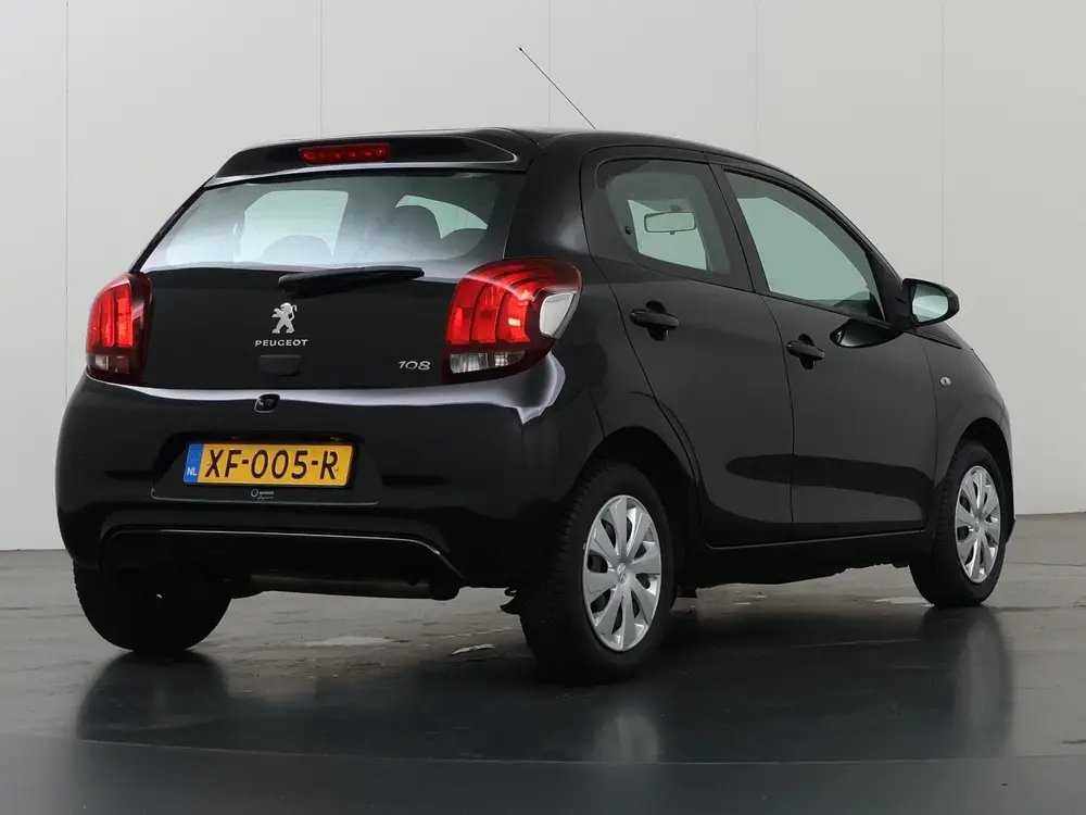 Peugeot 108 1.0 e-VTi Active uit 2019, foto 2