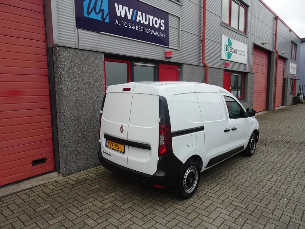 Renault Express 1.3 TCe 100 Comfort benzine uitvoering air uit 2023, foto 3