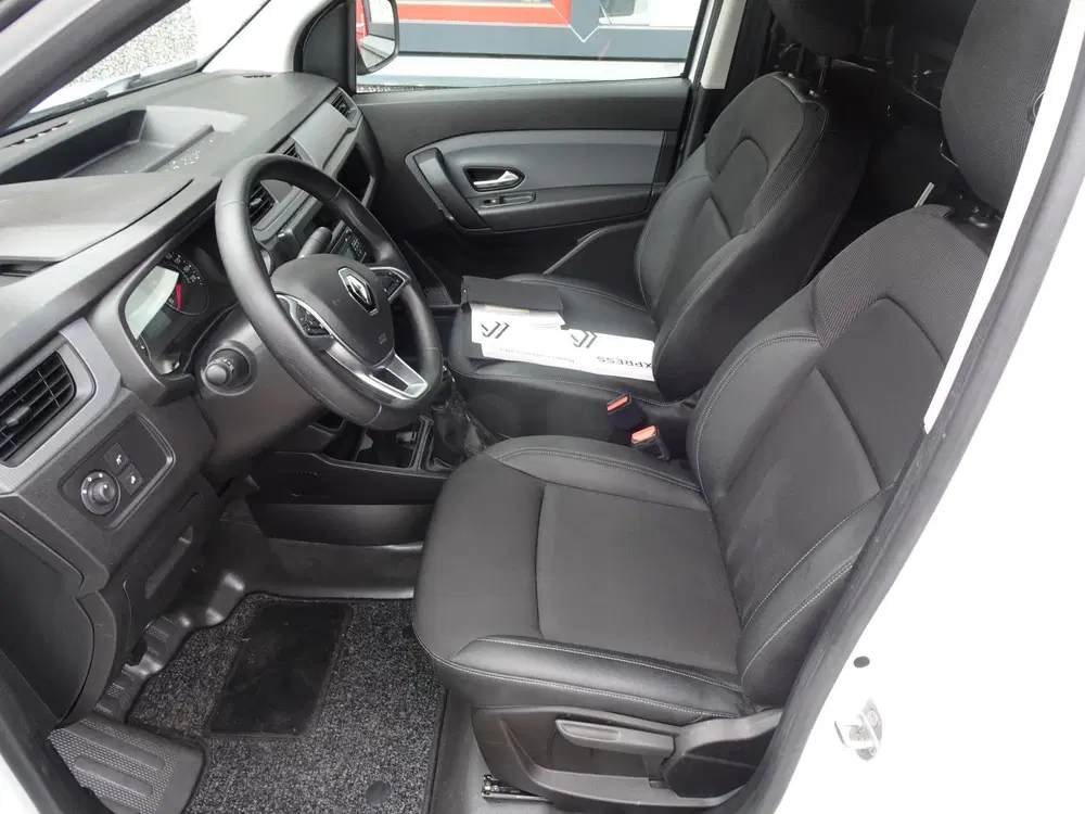 Renault Express 1.3 TCe 100 Comfort benzine uitvoering air uit 2023, foto 7