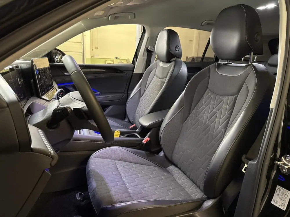 Volkswagen Tiguan 1.5 eTSI DSG LIFE GOAL IQ.LIGHT/360°CAMER uit 2025, foto 9