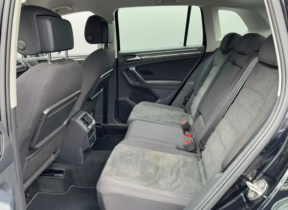 Volkswagen Tiguan 1.5 TSI ACT 150PK DSG HIGHLINE VIRTUAL/ACC uit 2020, foto 18
