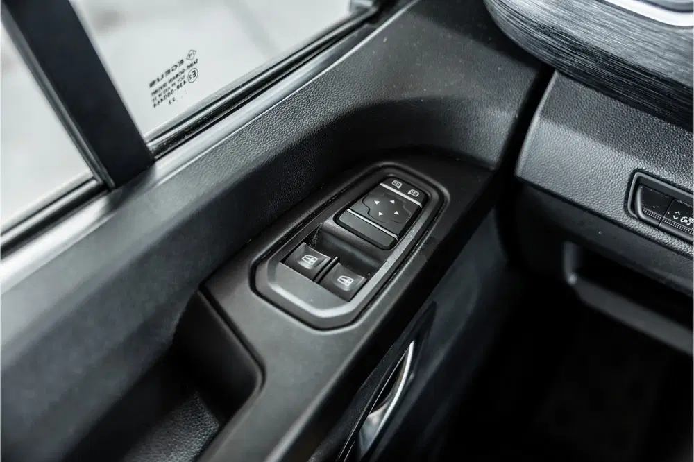 Renault Trafic 2.0 dCi 150 PK DC uit 2022, foto 15