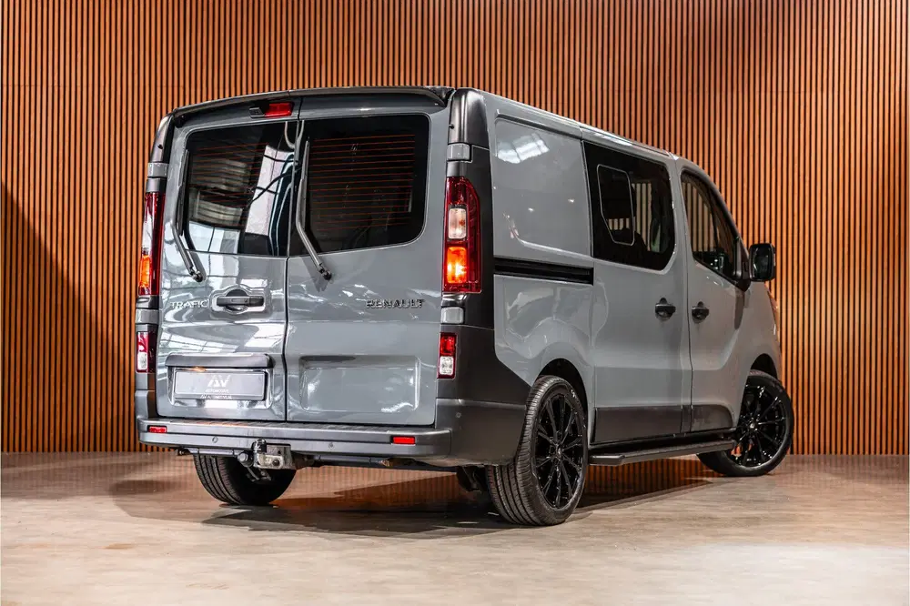 Renault Trafic 2.0 dCi 150 PK DC uit 2022, foto 5