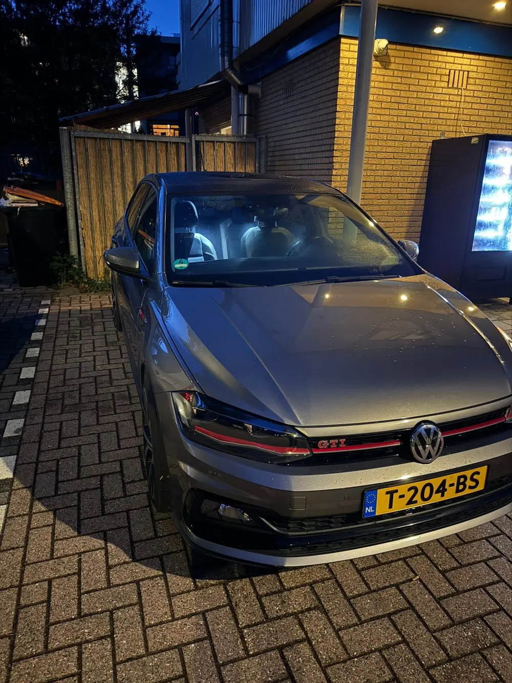 Volkswagen Polo 2.0 TSI 200pk 6-DSG 2019 Grijs uit 2019, foto 10