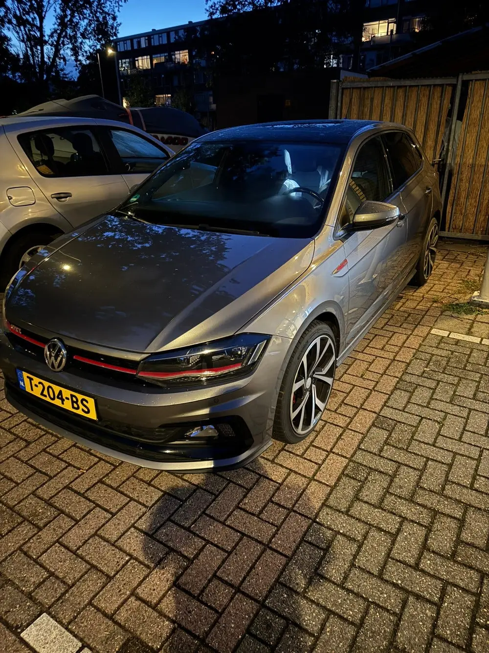 Volkswagen Polo 2.0 TSI 200pk 6-DSG 2019 Grijs uit 2019, foto 15