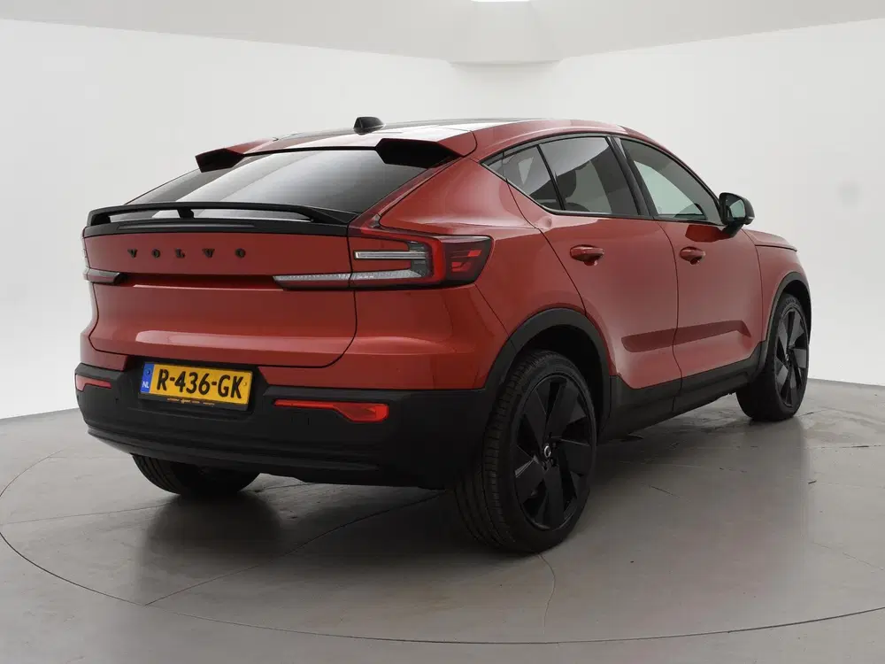 Volvo C40 RECHARGE ULTIMATE 69 kWh + 20 INCH uit 2022, foto 2