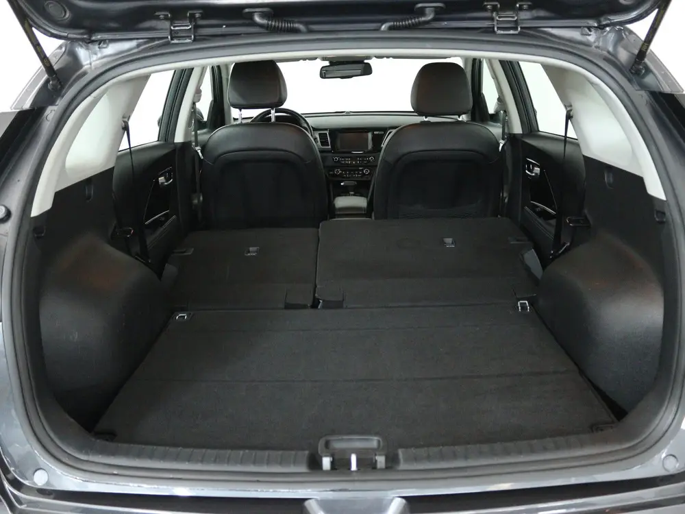 Kia Niro 1.6 GDi Hybrid DynamicLine | Trekhaak | Navigatie | uit 2019, foto 19