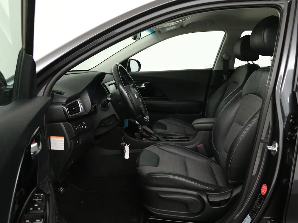 Kia Niro 1.6 GDi Hybrid DynamicLine | Trekhaak | Navigatie | uit 2019, foto 4