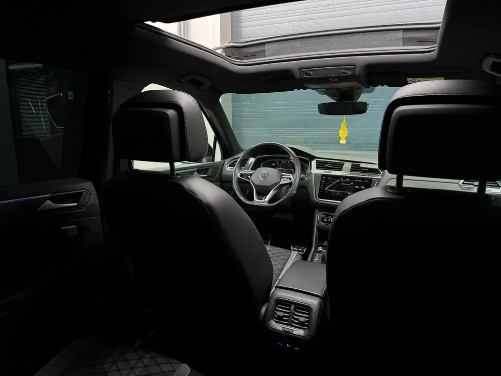 Volkswagen Tiguan 1.4 TSI eHybrid R-line PANO / HUD / VOL uit 2021, foto 10