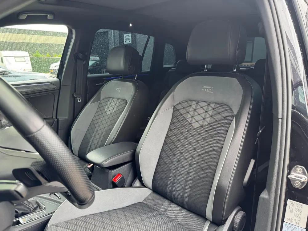 Volkswagen Tiguan 1.4 TSI eHybrid R-line PANO / HUD / VOL uit 2021, foto 12
