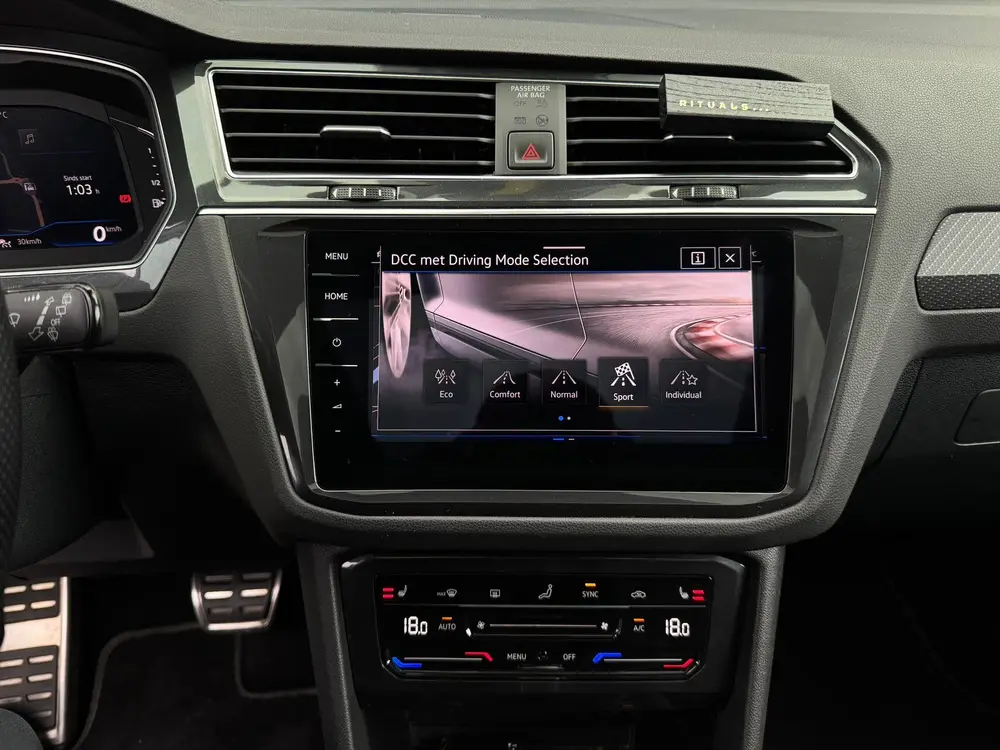 Volkswagen Tiguan 1.4 TSI eHybrid R-line PANO / HUD / VOL uit 2021, foto 20