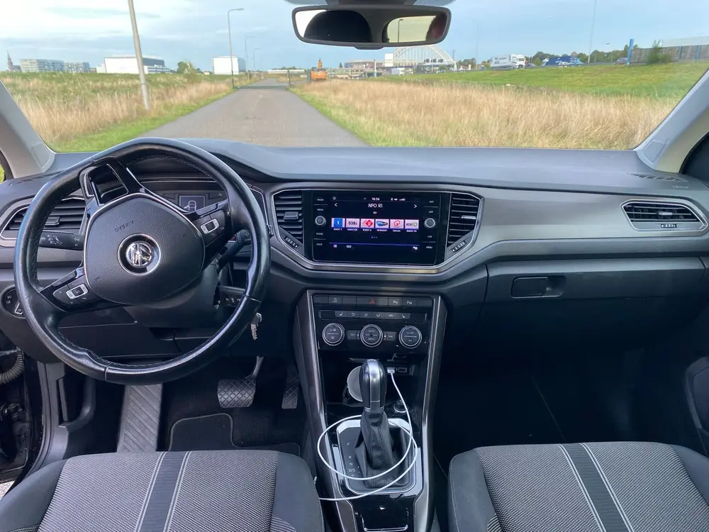 Volkswagen T-Roc 1.5 TSI 150pk 7-DSG 2019 Zwart uit 2019, foto 11