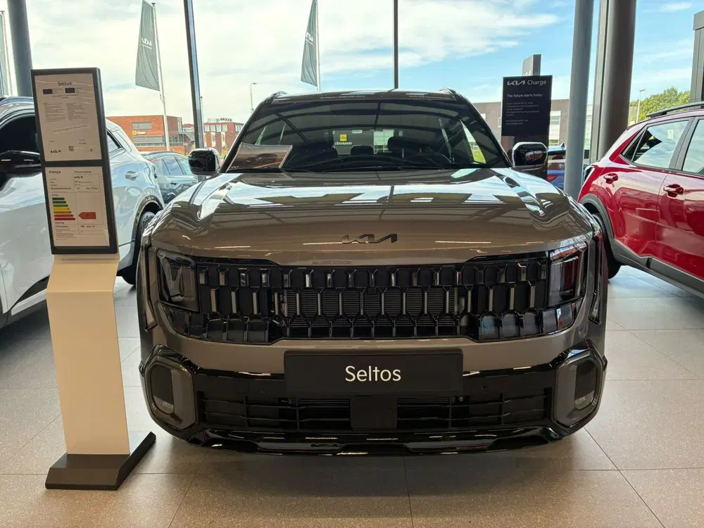 Kia Seltos X-Line DCT7 uit 2026, foto 3