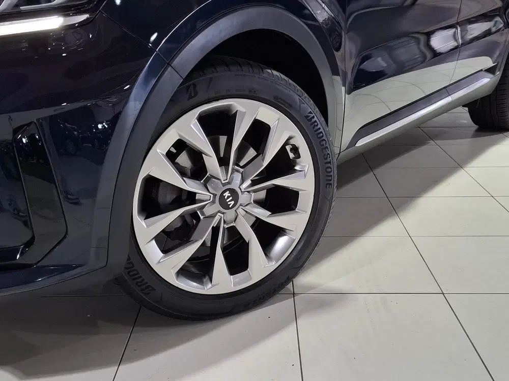 Kia Sorento 1.6 T-GDI Hybrid 2WD DynamicPlusLine 7p. M uit 2022, foto 2