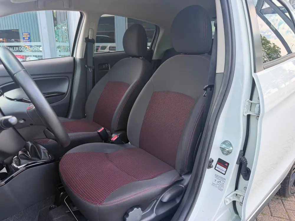 Mitsubishi Space Star 1.0 Diamant Edition+ Airco Lmv Navi Ca uit 2019, foto 8