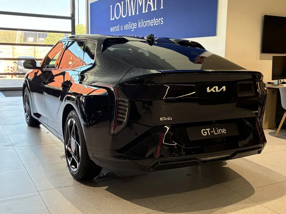 Kia EV4 GT-Line Business Edition 81.4 kWh NU UIT V uit 2026, foto 2