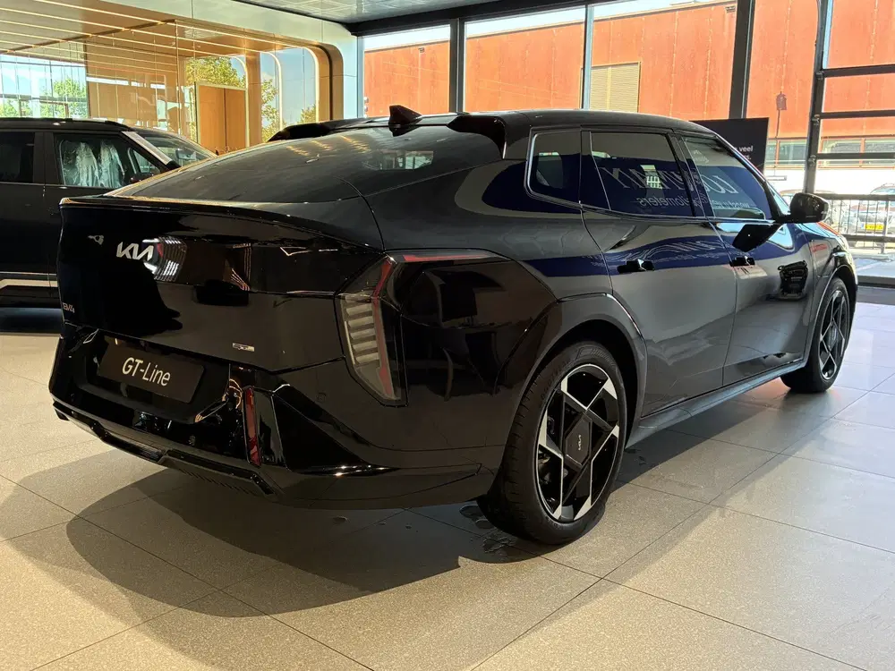 Kia EV4 GT-Line Business Edition 81.4 kWh NU UIT V uit 2026, foto 3