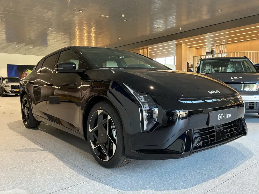 Kia EV4 GT-Line Business Edition 81.4 kWh NU UIT V uit 2026, foto 4