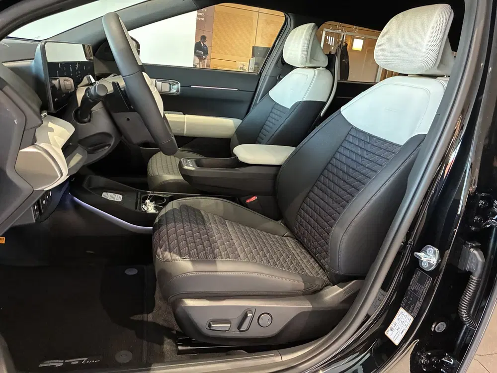 Kia EV4 GT-Line Business Edition 81.4 kWh NU UIT V uit 2026, foto 6