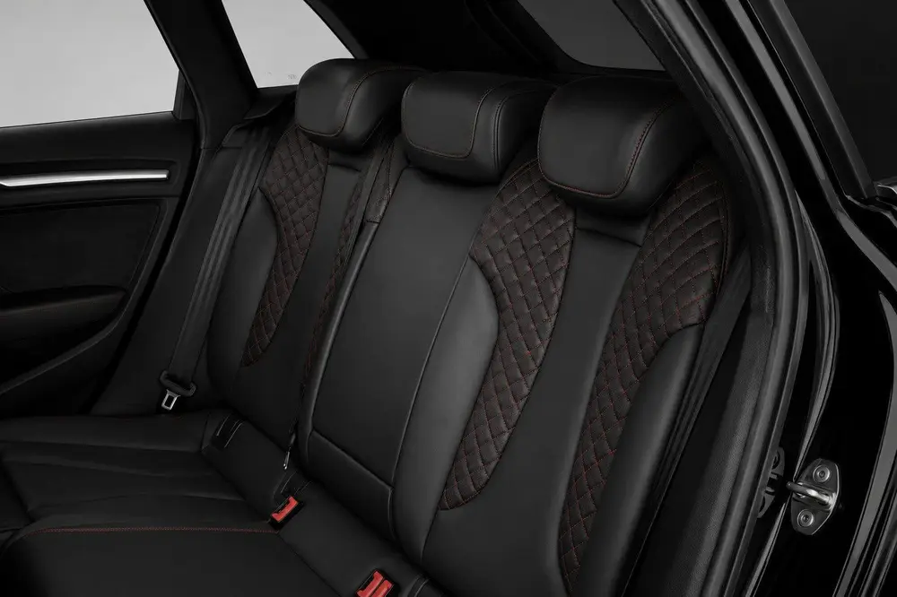Audi RS3 Audi RS3 Sportback uit 2019, foto 16