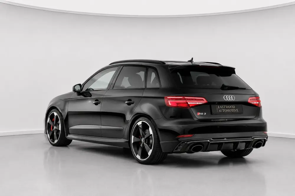Audi RS3 Audi RS3 Sportback uit 2019, foto 3