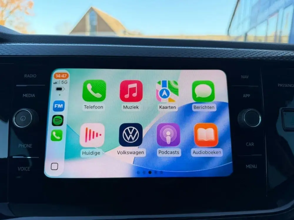 Volkswagen Polo 1.0TSI Automaat Navi Carplay Led Airco Camer uit 2025, foto 15
