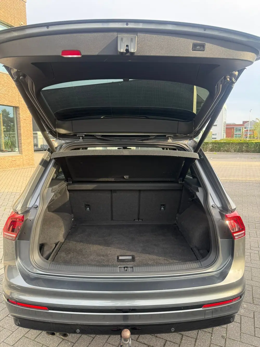 Volkswagen Tiguan 3x R-line 2.0 TDI 4 Motion 190 PK DSG 2020 uit 2020, foto 20