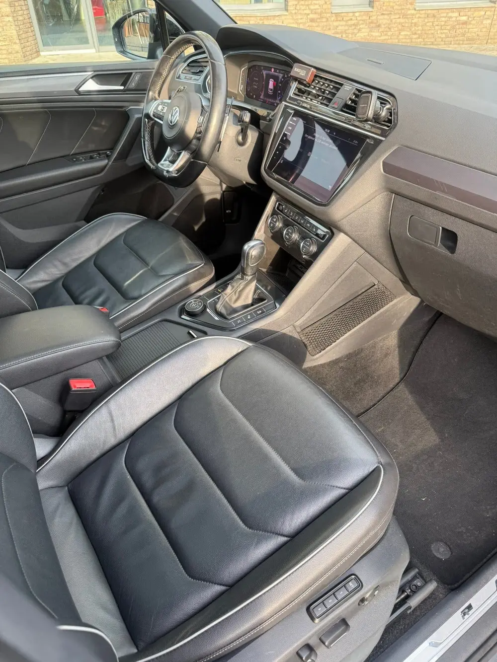Volkswagen Tiguan 3x R-line 2.0 TDI 4 Motion 190 PK DSG 2020 uit 2020, foto 8