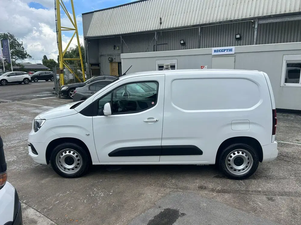 Opel Combo 1.5D L1H1 Edition 11700 KM AUTOMAAT uit 2021, foto 4