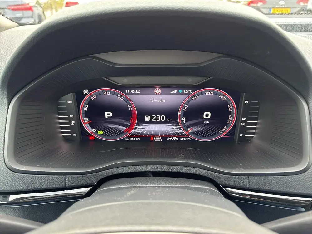 Skoda Karoq 1.5 TSI ACT Sportline Business uit 2026, foto 12