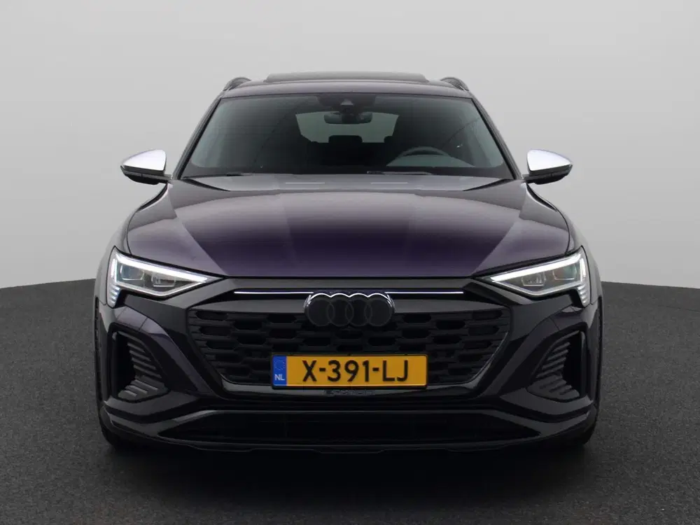 Audi Q8 e-tron S quattro SQ8 115 kWh Navigatie uit 2024, foto 3