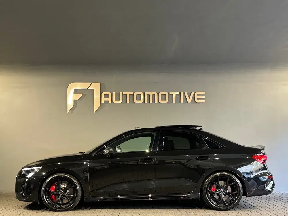 Audi RS3 2.5 TFSI Quattro Pano uit 2024, foto 11