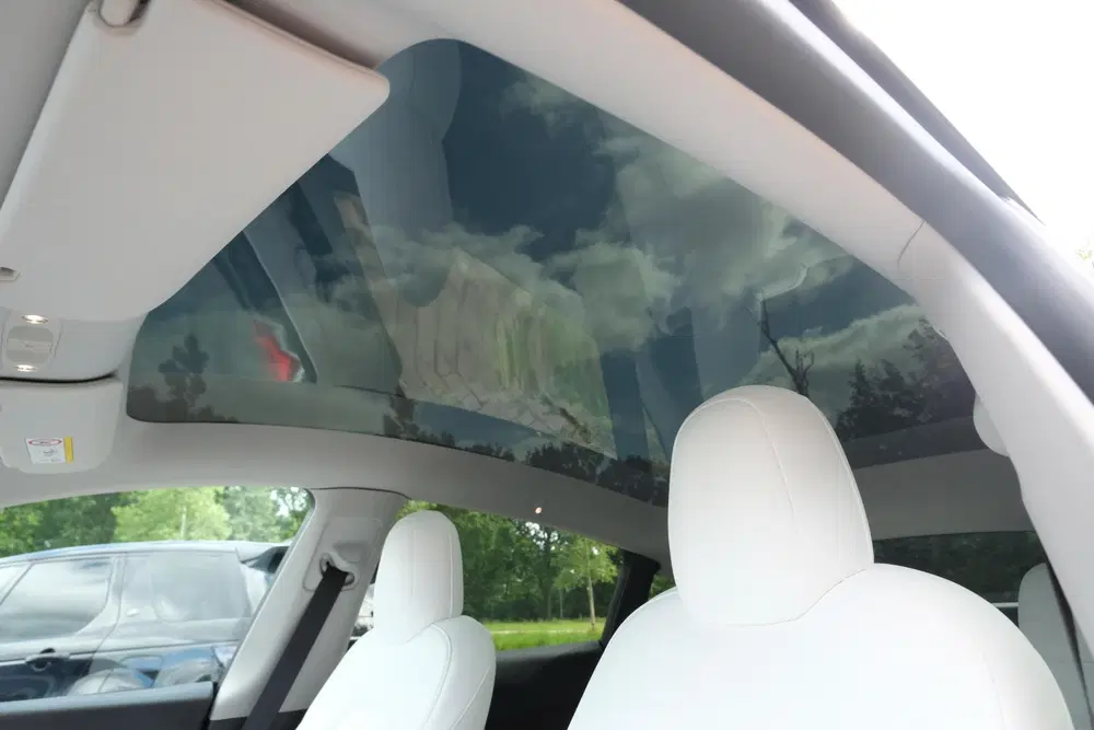 Tesla Model Y Long Range AWD 75 kWh 514 PK uit 2022, foto 9