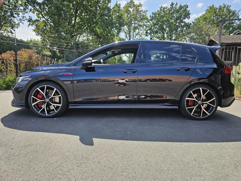 Volkswagen Golf 2.0 TSI OPF 221KW Dsg7 2021 Zwart uit 2021, foto 4