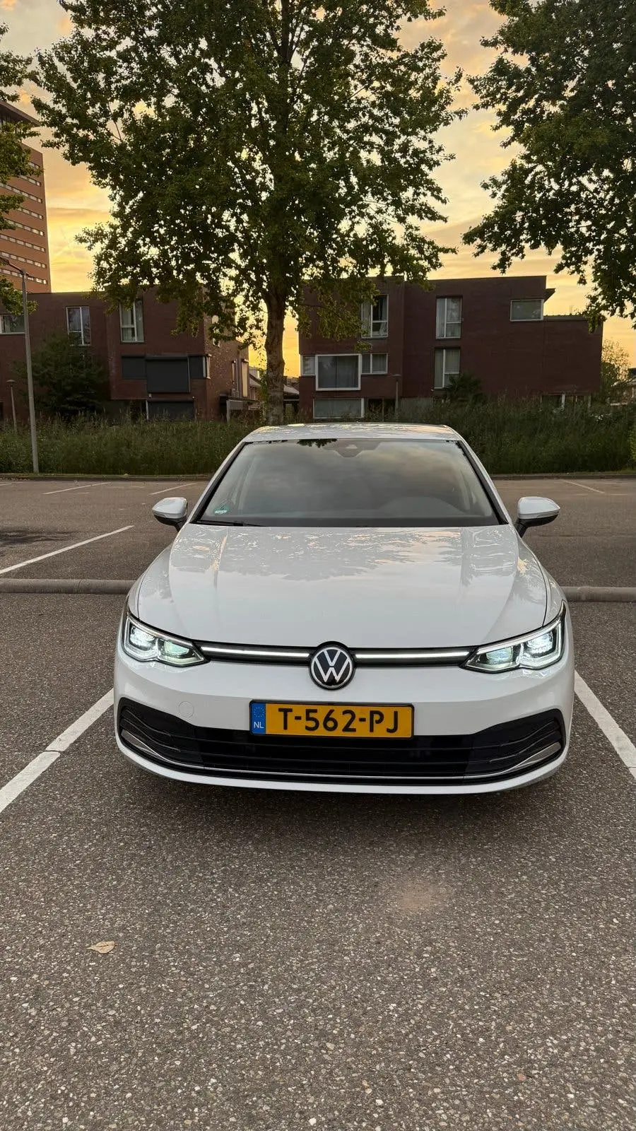 Volkswagen Golf 1.5 Etsi 150pk 7-DSG 2020 Wit FULL OPTION uit 2020, foto 2