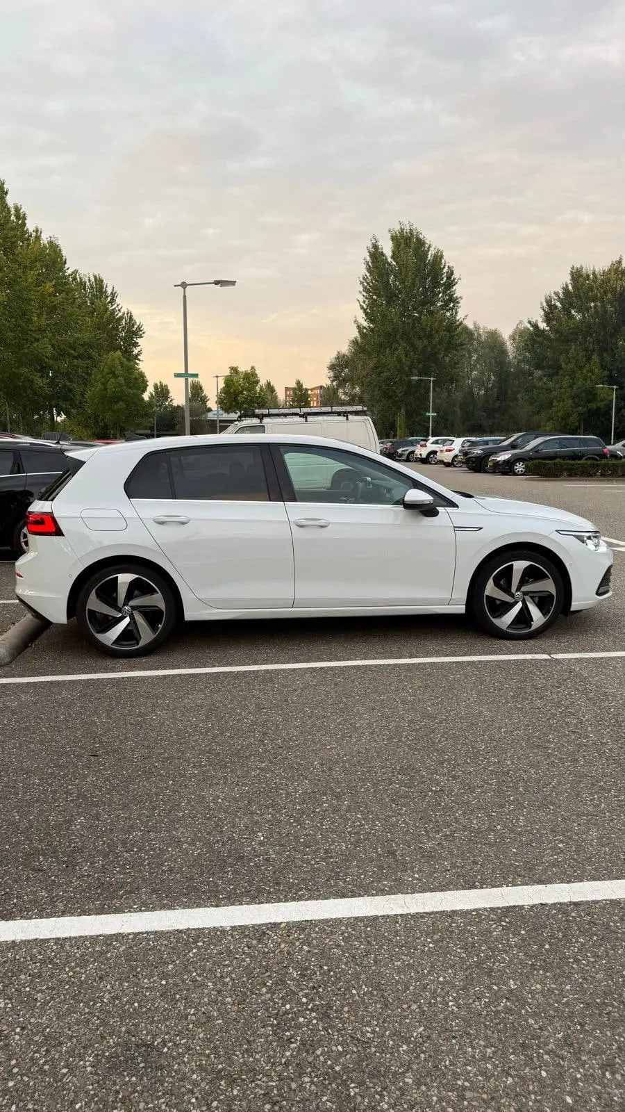 Volkswagen Golf 1.5 Etsi 150pk 7-DSG 2020 Wit FULL OPTION uit 2020, foto 7