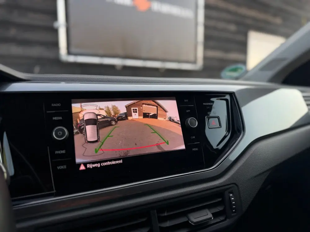 Volkswagen POLO 1.0 TSI R-Line Dsg Camera Led Carplay uit 2021, foto 17