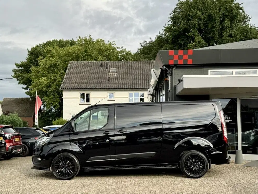 Ford Transit Custom 340 2.0 TDCI L2H1 130PK Standkachel Trek uit 2023, foto 2