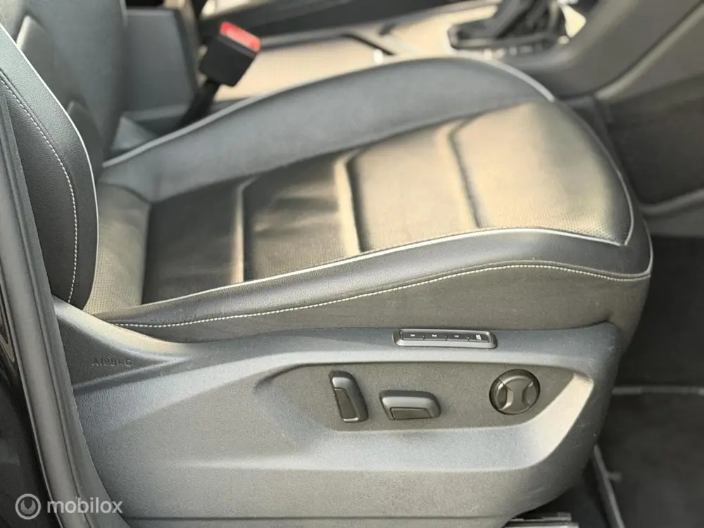 Volkswagen Tiguan Allspace 1.5 TSI R-Line 7p. pano 360 Leder uit 2022, foto 20