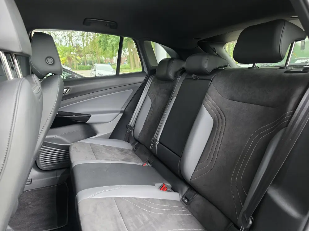 Volkswagen ID.4 Pro Advantage 77 kWh (Camera,Acc,Navi,Keyles uit 2023, foto 11