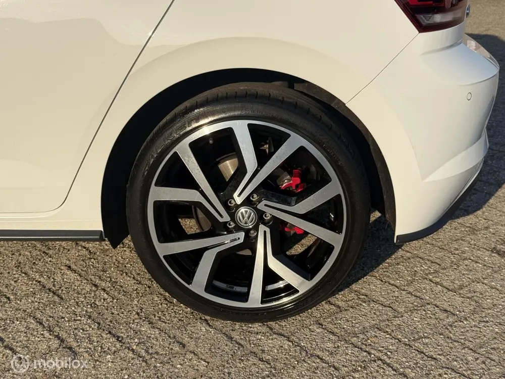 Volkswagen Polo 2.0 TSI GTI uit 2019, foto 10